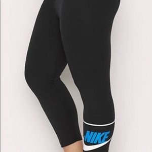 Nike cropped legging XXL